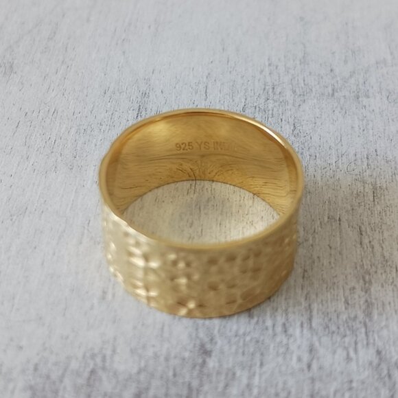 YS India Textured Gold Plated Sterling Siver 925 Hammered Wide Band Ring Sz.8 - Picture 14 of 14